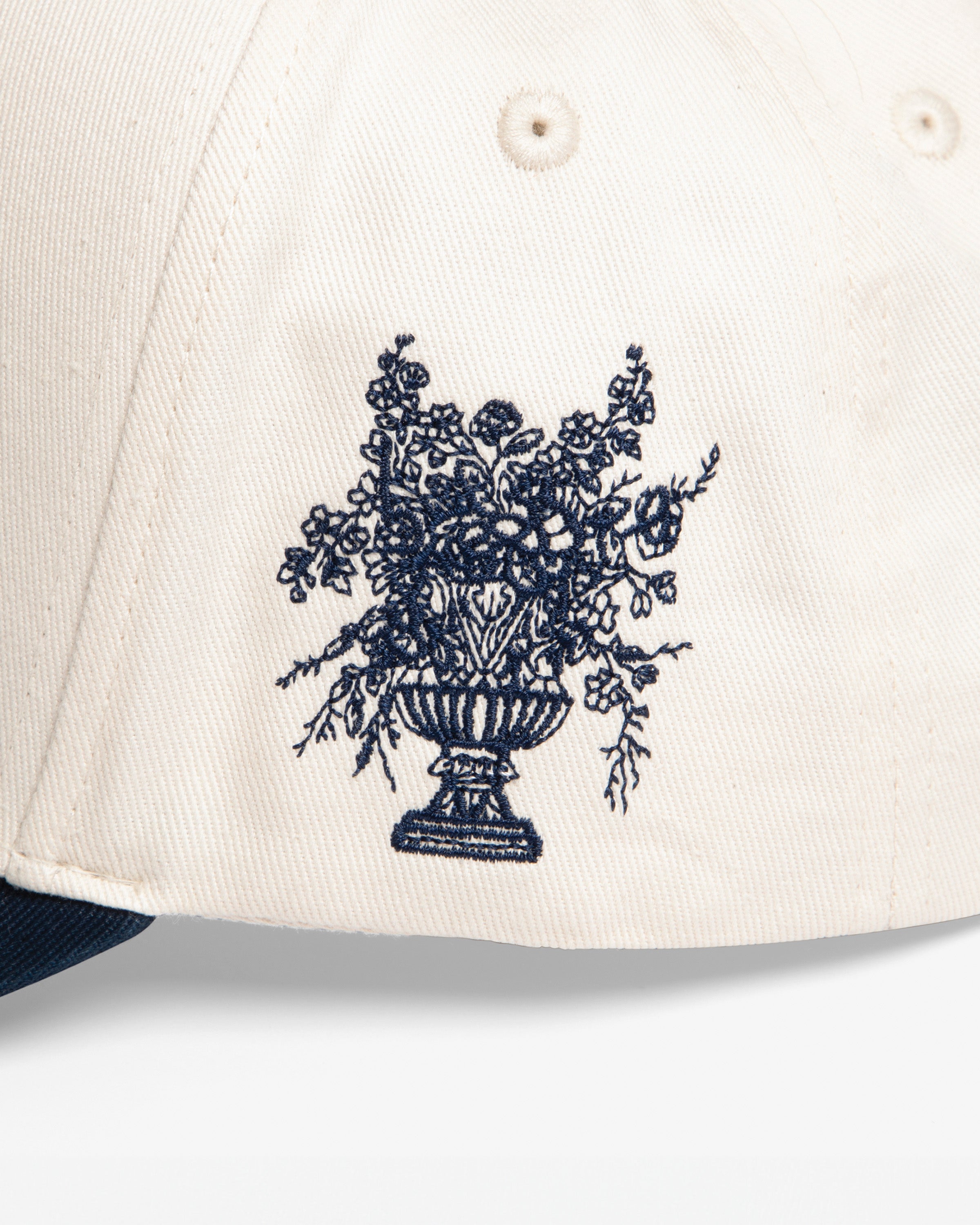 Jardin De Fleurs Cap (Beige & Navy)