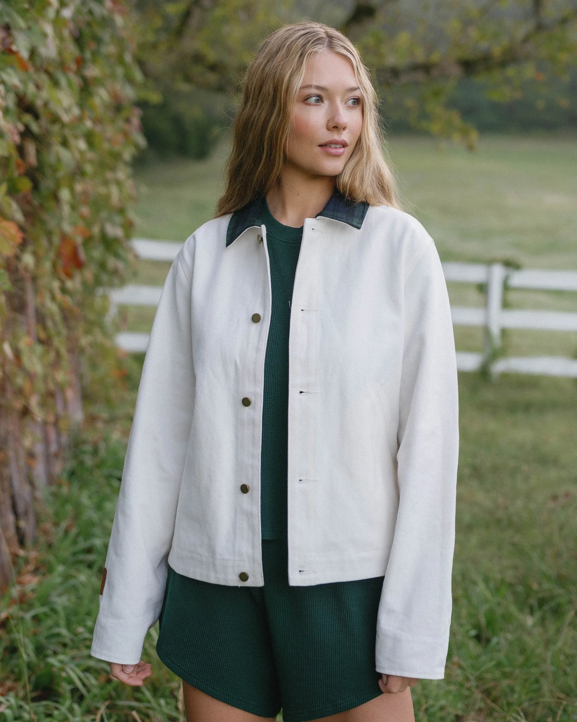 Barn Jacket in Bone and Plaid L