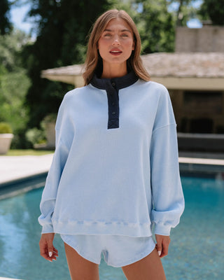 Long Sleeve Waffle Henley Mockneck
